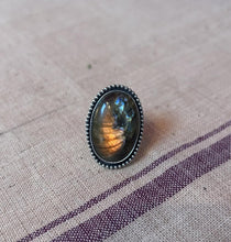 Bague labradorite artisanale en argent 925e