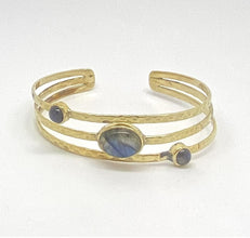 bracelet doré manchette avec pierres fines