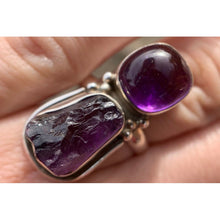 Bague baroque améthyste et argent, originale avant tout