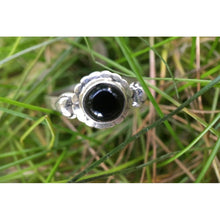 bague fine pierre ronde semi-précieuse et argent