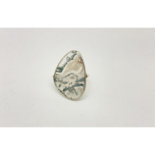 bague plateau en argent et agate veinée