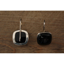 Boucles d'oreilles argent 925e et agate noire