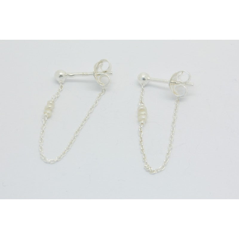 boucles d'oreilles pendantes à chaînette avec 3 perles