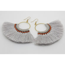 boucles d'oreilles pompons éventail et cercle