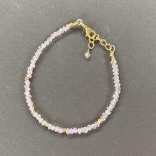 bracelet fin en pierre semi-précieuse au choix.