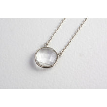 Collier argent ras de cou avec beau cristal de roche