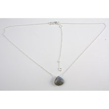 collier ras de cou  argent avec pierre