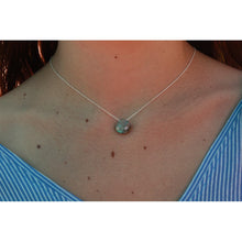 collier ras de cou  argent avec pierre