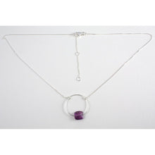 collier ras de cou  argent avec pierre