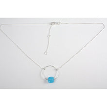 collier ras de cou  argent avec pierre