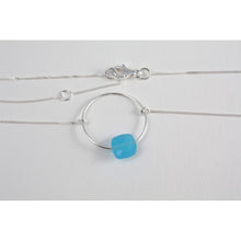 collier ras de cou  argent avec pierre