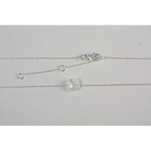 collier ras de cou  argent avec pierre