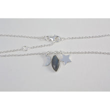 collier ras de cou  argent avec pierre