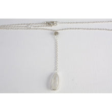 collier ras de cou  argent avec pierre