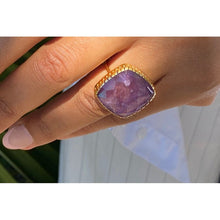 grosse bague pierre carrée améthyste