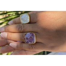 grosse bague pierre carrée améthyste