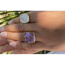 grosse bague pierre carrée améthyste