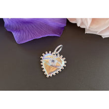 pendentif coeur avec pierre semi-précieuse