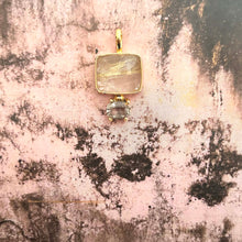 Pendentif  quartz rutile et cristal de roche, l'élégance